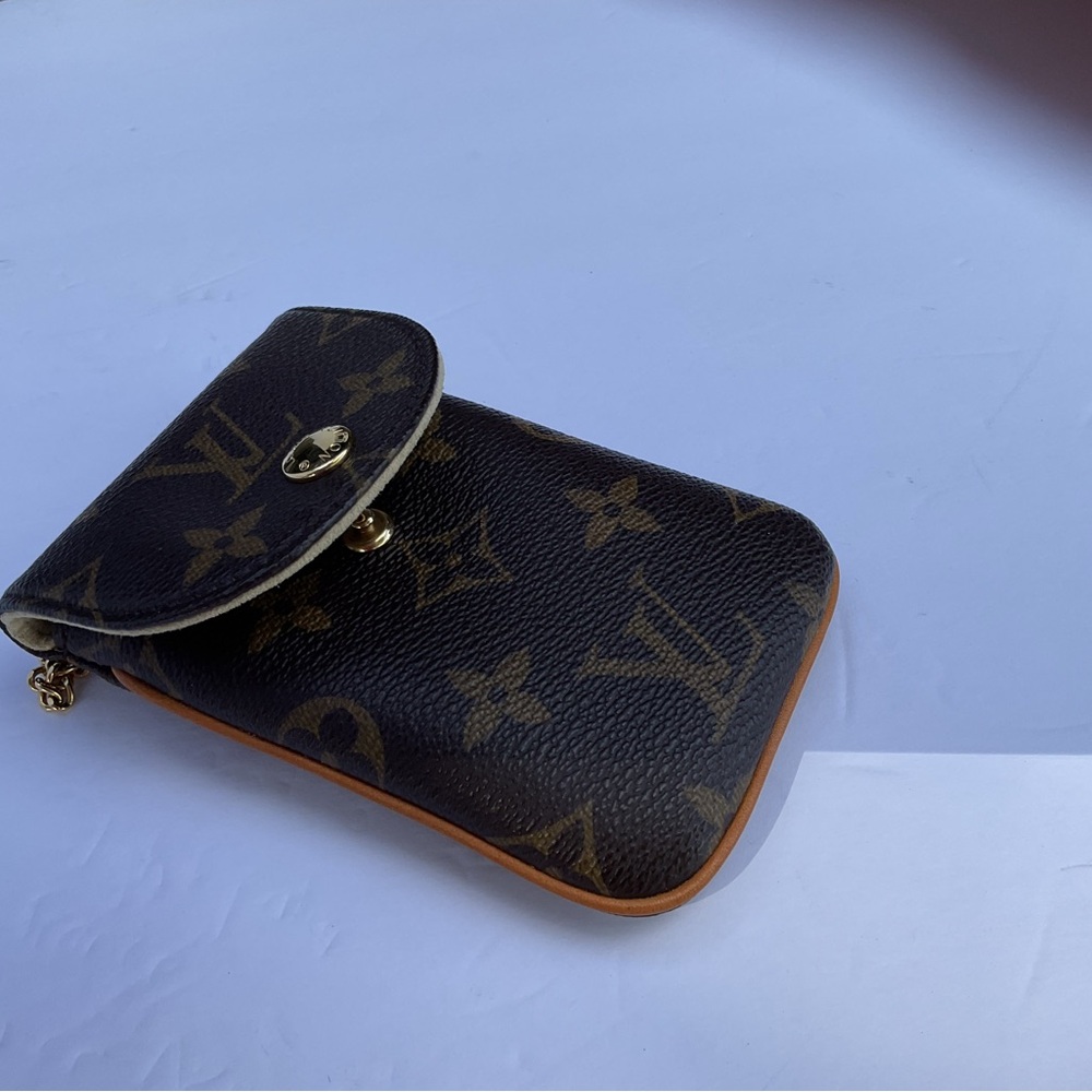 Louis Vuitton phone case